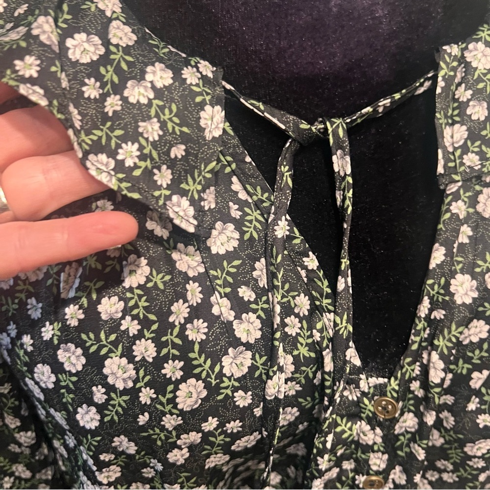 Anthropologie Floral Ruffle Collar Long Sleeve Feminine Cottagecore Blouse M - Picture 4 of 9